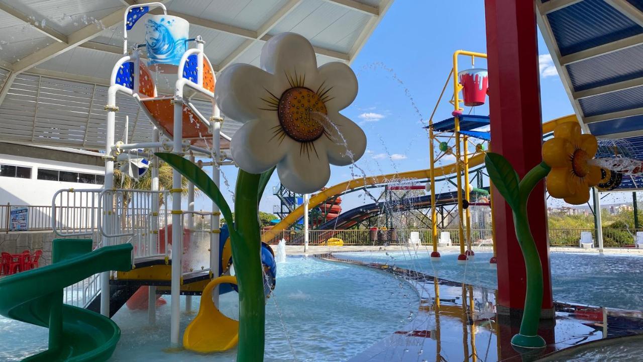 Spazzio Diroma Com Acesso Ao Acqua Park, Splash E Slide Caldas Novas Buitenkant foto