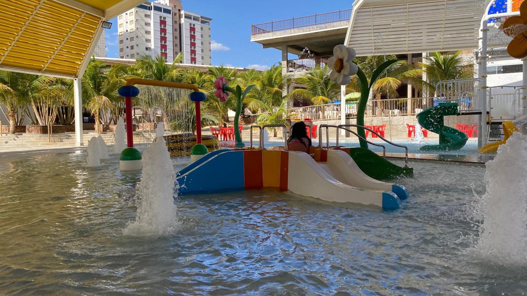 Spazzio Diroma Com Acesso Ao Acqua Park, Splash E Slide Caldas Novas Buitenkant foto